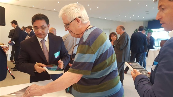 حفل توقيع لـ«كتب» عبدالرحيم علي بالبرلمان الأوروبي