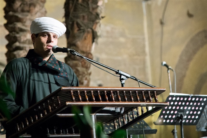 «الإنشاد الديني».. مدرسة مصرية لثقل الموهبة بالدراسة