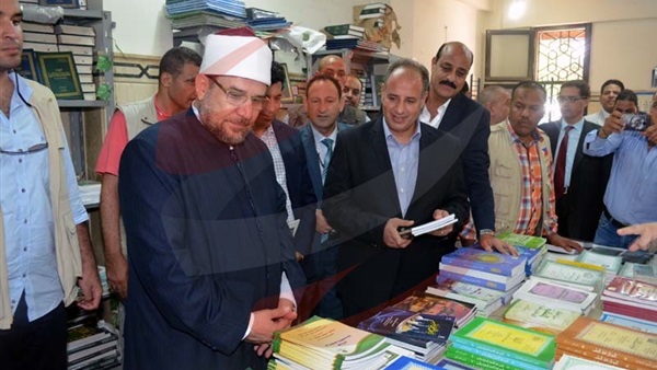 معرض الكتاب بالاسكندرية