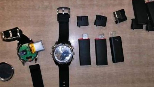 تهريب أجهزة تجسس