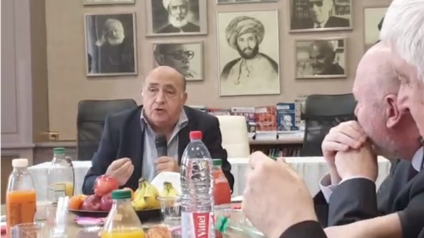 جيلبير سينويت