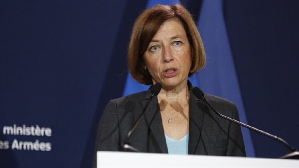 وزيرة الدفاع الفرنسية