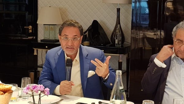 الكاتب الصحفي عبدالرحيم