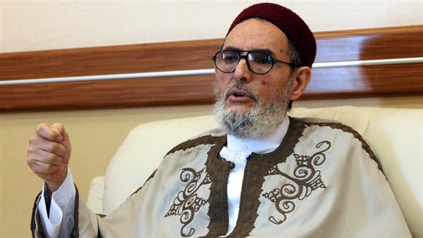 المفتي السابق، الصادق