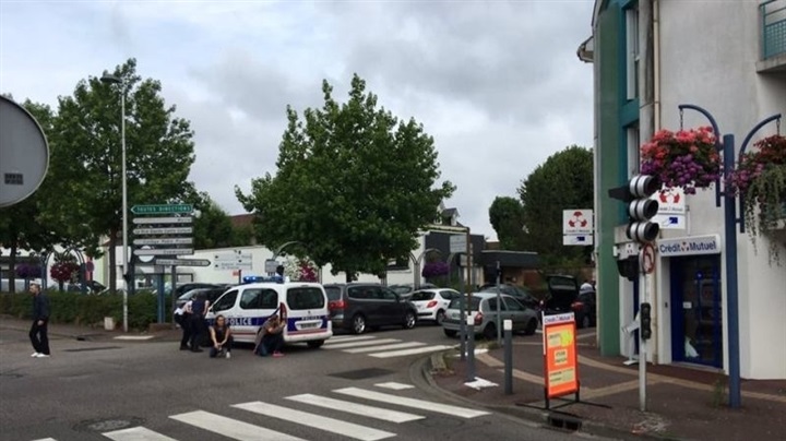 «الذئاب المنفردة»..