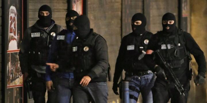 فرنسا.. سقوط خلية