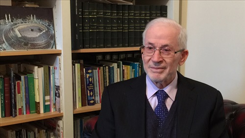 زلزال الساخطين يضرب