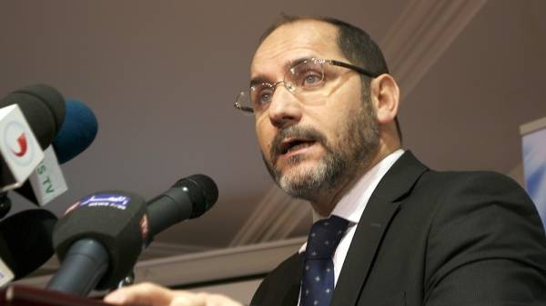 على خُطى تونس.. عيون