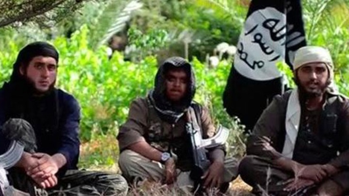 «الخلافة في عيون