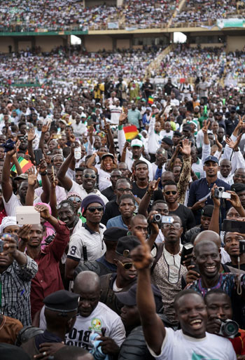 تحديات أمنية وتنموية