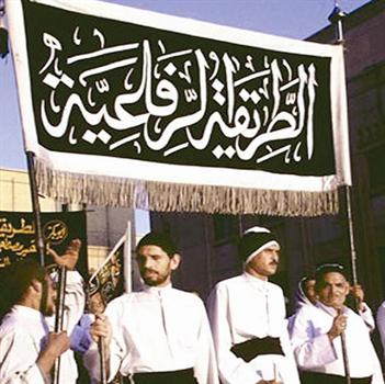 الصوفية وإيران..