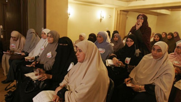 «أولتراس بنات»..