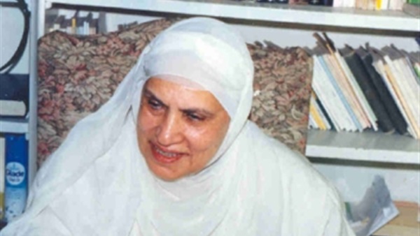  زينب الغزالي