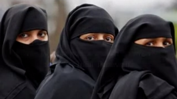 «حريم بلا بيعة»..