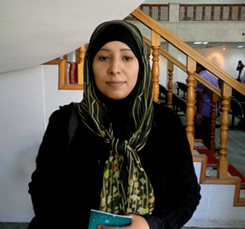 الكاتبة اليمنية سهير