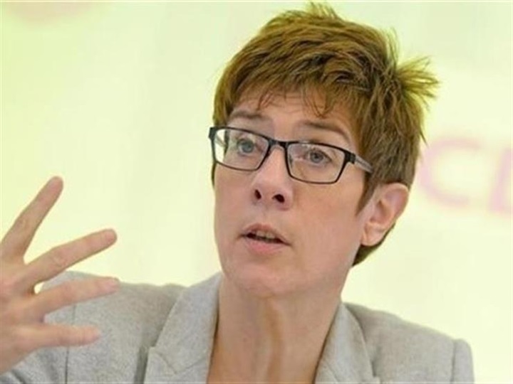 أنجريت كرامب