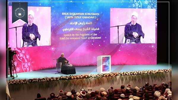 «شيخ الإرهاب يُسلِّم