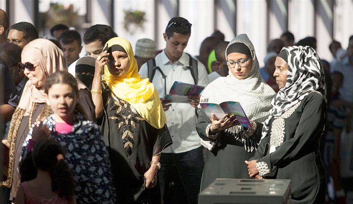 هنا كندا.. كراهية