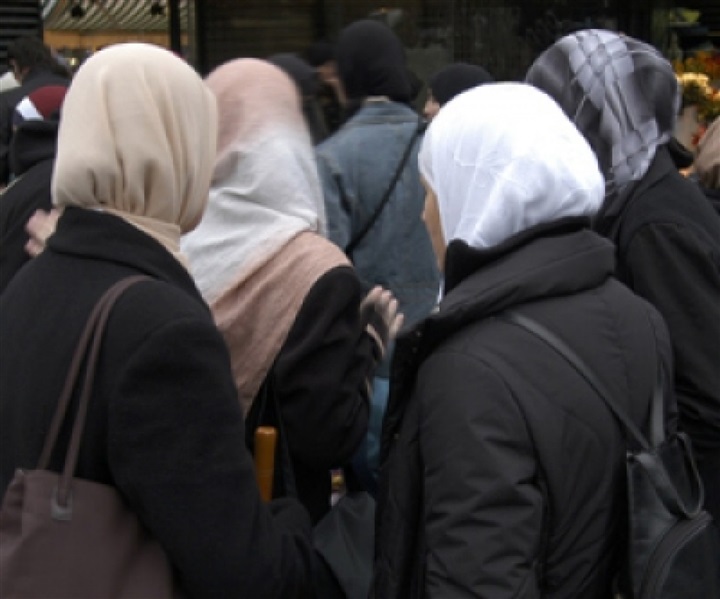 الحجاب ومسلمي كندا