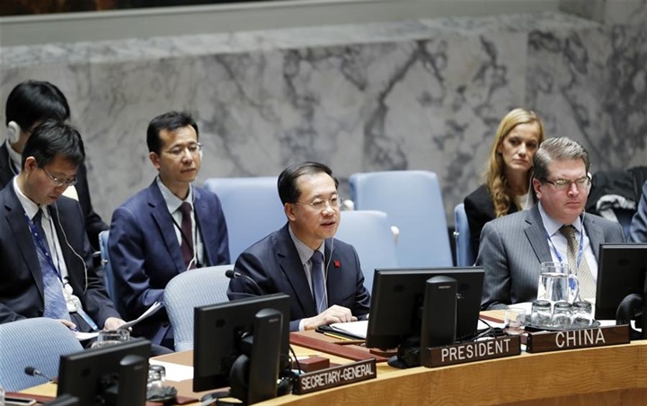 هل يكون «طريق الحرير»