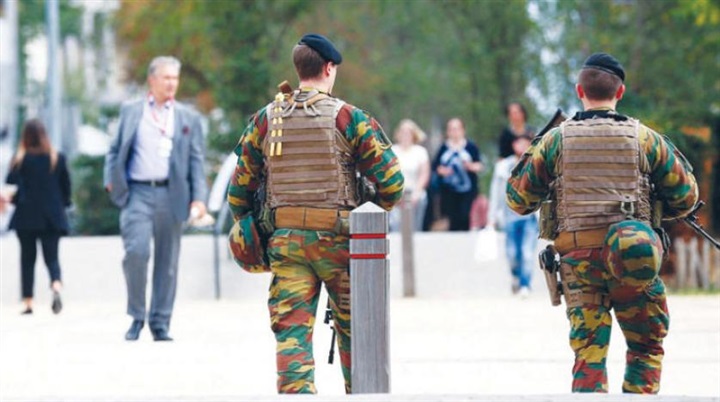 السويد تُلاحق الإرهابيين..