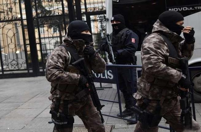 «الانتماء لتنظيم