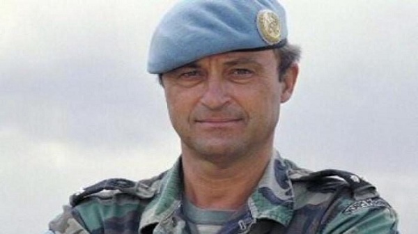  الجنرال باتريك كاميرت