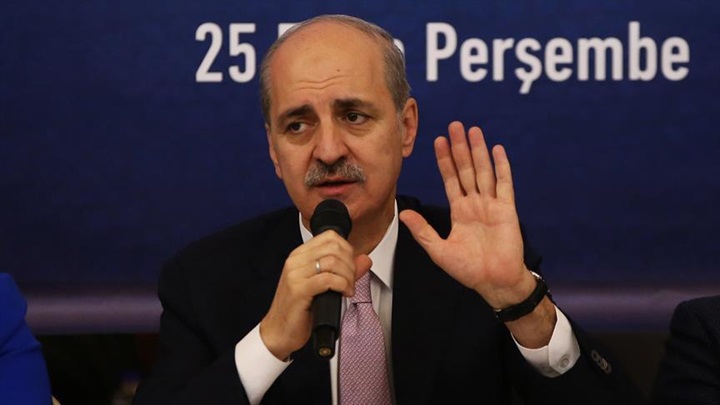 تأليه الرئيس وتخوين