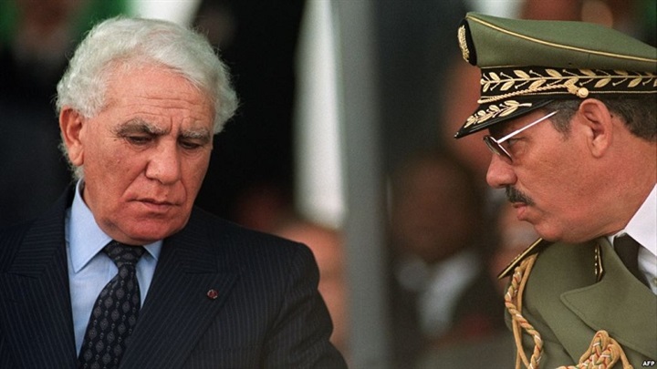  الرئيس الشاذلي بن