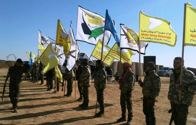 «خرزة وسط الرمال»..