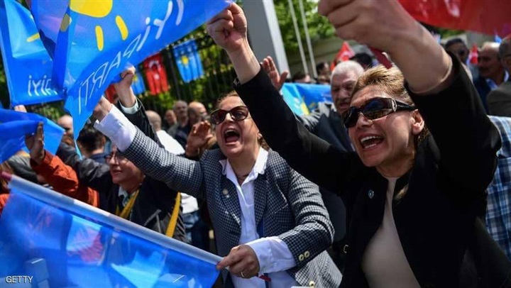 تركيا تتآكل اقتصاديًّا