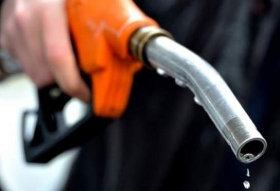 القادم أسوأ.. الاقتصاد