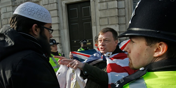 60 عامًا من الغش