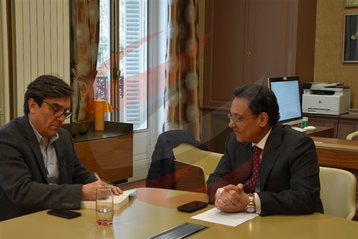 أسرار وكواليس تنشر