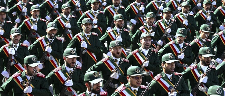 «مافيا الملالي» تهدد