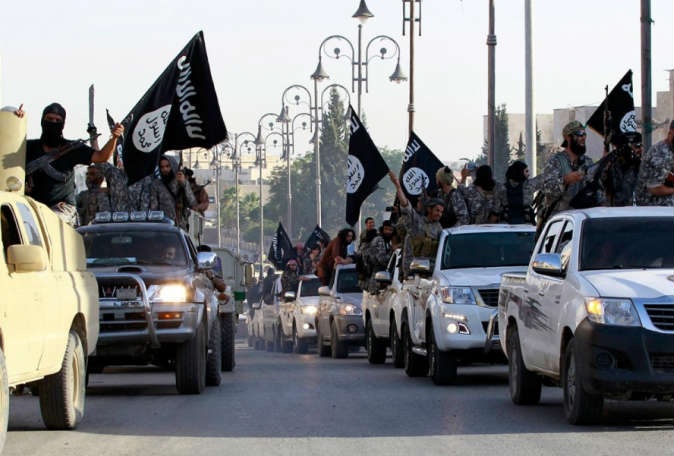 «كارين نيتلتون» تناشد