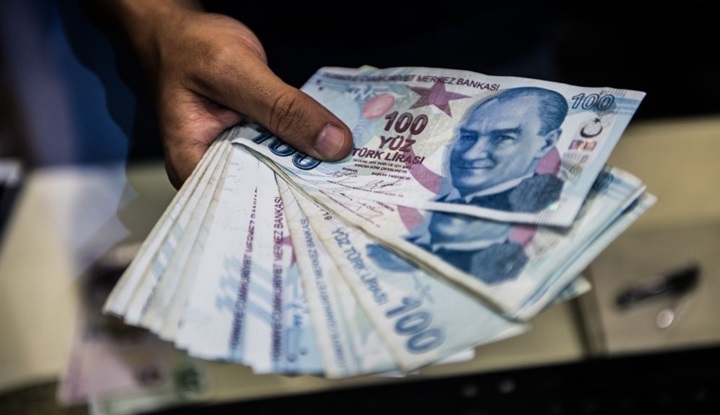 انهيار الليرة التركية
