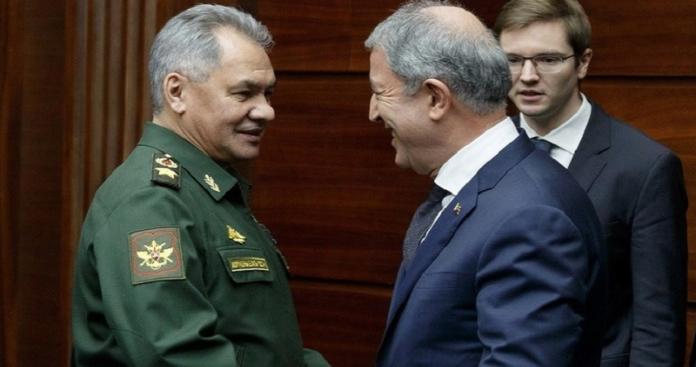 خلوصي آكار وسيرجي