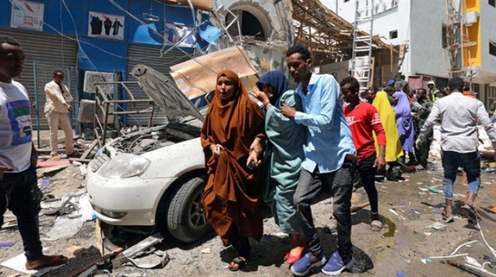 نساء في المواجهة..