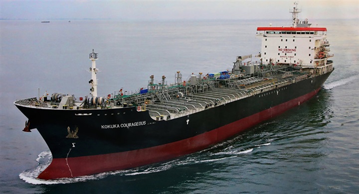 بالقوانين الدولية..