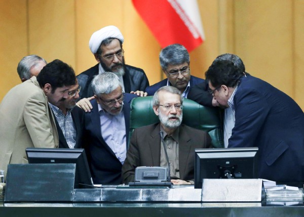 موسم التفجيرات..