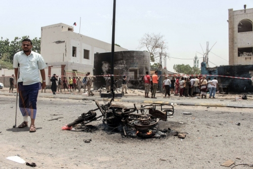 آخر أوراقه المحروقة..