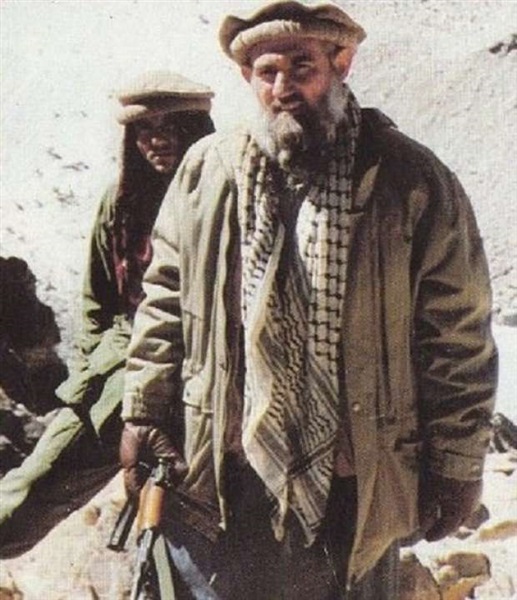 كتاب يتساءل: ما هو