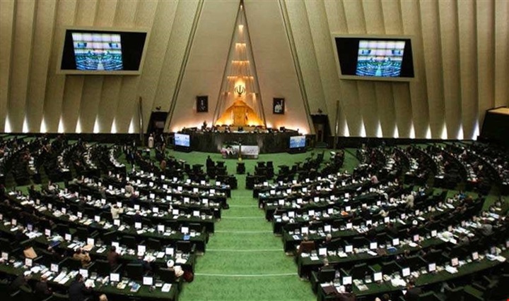 على حافة الكارثة..