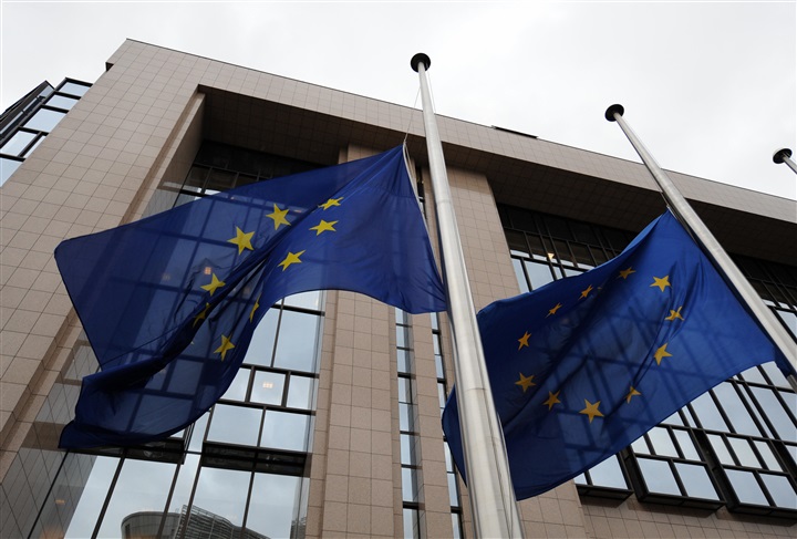 التنقيب في شرق المتوسط..