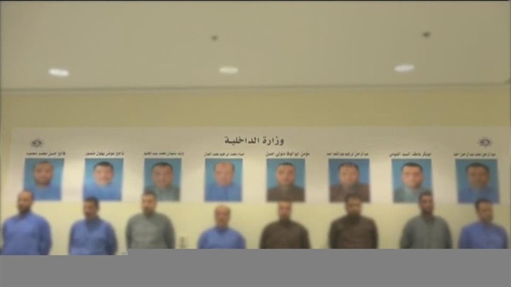 بالأسماء والعناوين..