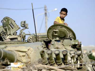 المدارس والجامعات..