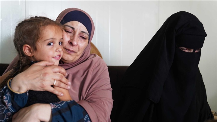 نسرين ووالدتها