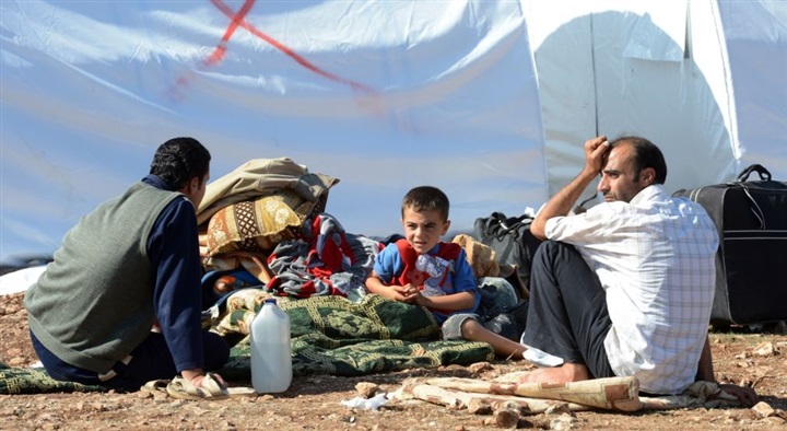 ورقة اللاجئين.. وصمة