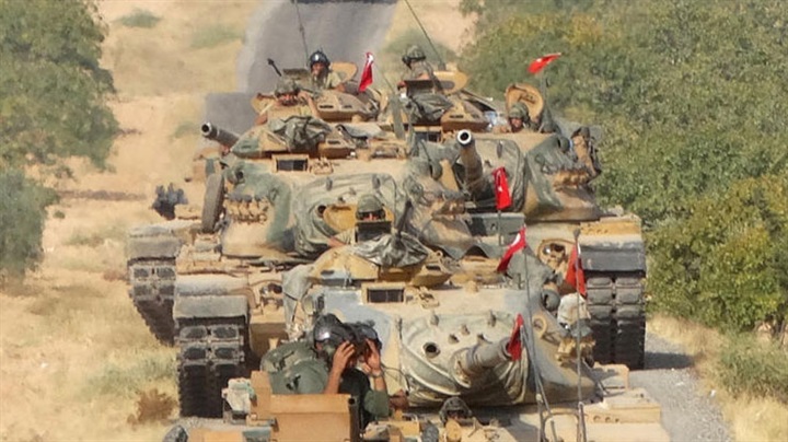 بسياسة خلط الأمور..